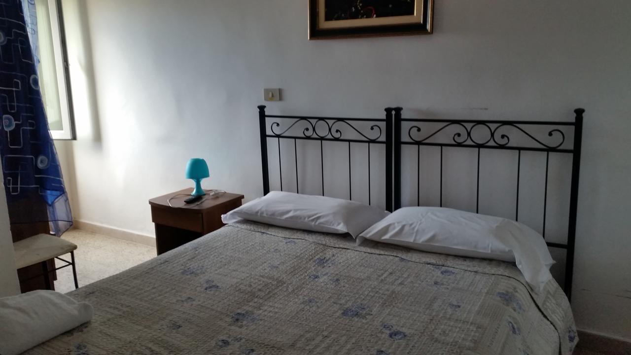 Albergo Pensione Ardenza Self Check-In Livorno Ngoại thất bức ảnh